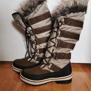 Harlow Brown Boots (Size 7)